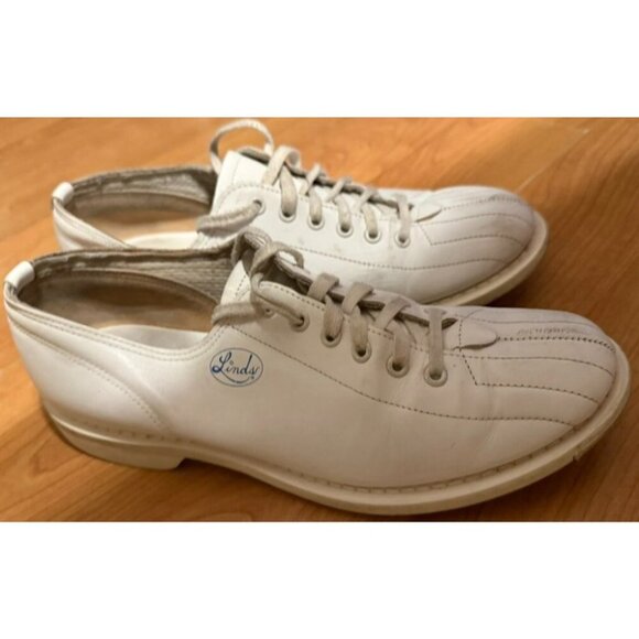 Linds Classic White RIGHT HAND Bowling Leather Shoes Size 8b USA Made - Picture 1 of 7